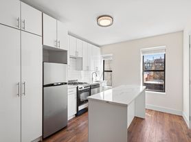 807 Washington St, New York, NY