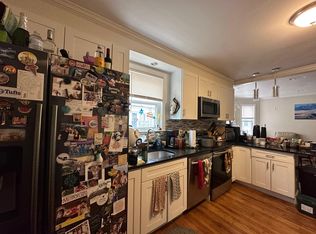 31 Rice St #1, Cambridge, MA 02140