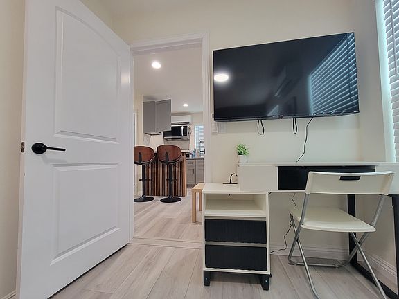 3rd image of 1636 S Batson Ave #B1d