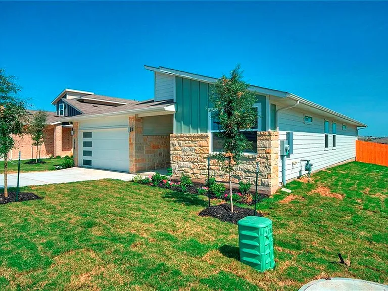 7920 City Top Blvd — Photo 3