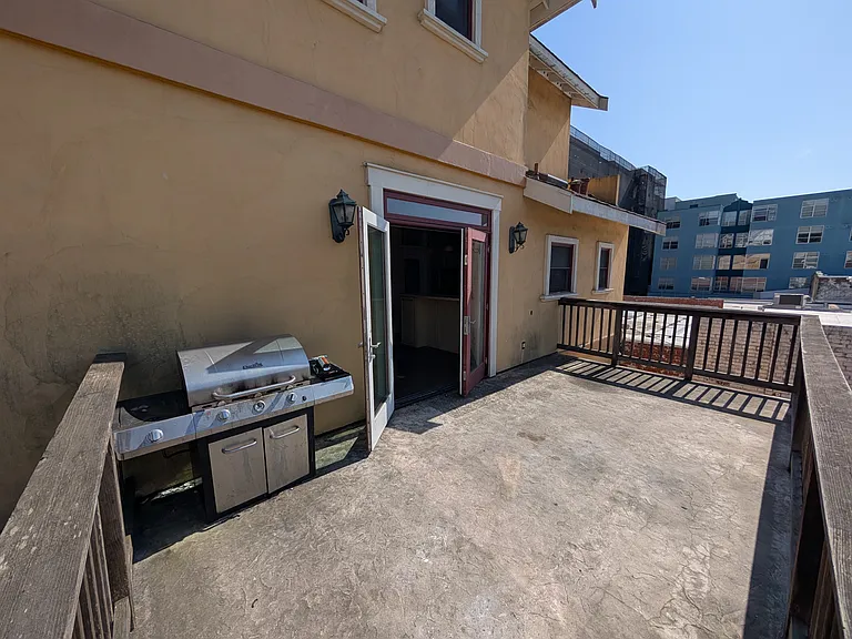 2436 Fulton St #2436 — Photo 2