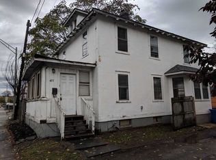 403 Maple St, Poughkeepsie, NY 12601