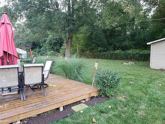 2nd image of 7488 Metz Dr