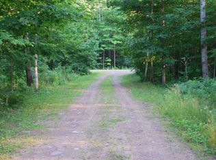9925 E Sipple Rd, Crandon, WI 54520