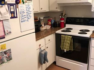5520 15th Ave NE UNIT 6, Seattle, WA 98105