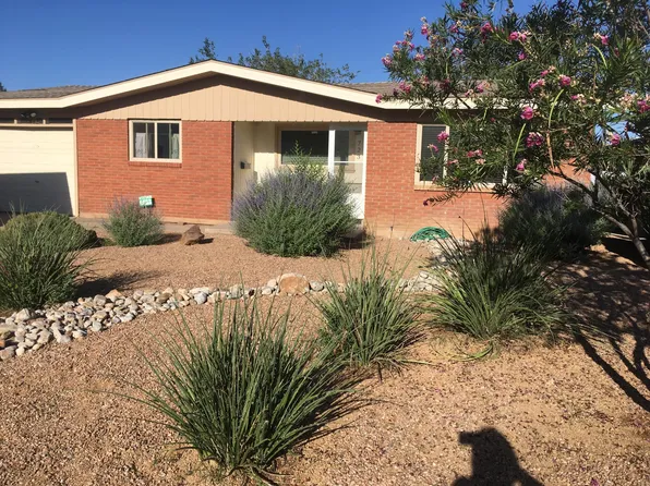 723 Adams St NE, Albuquerque, NM 87110