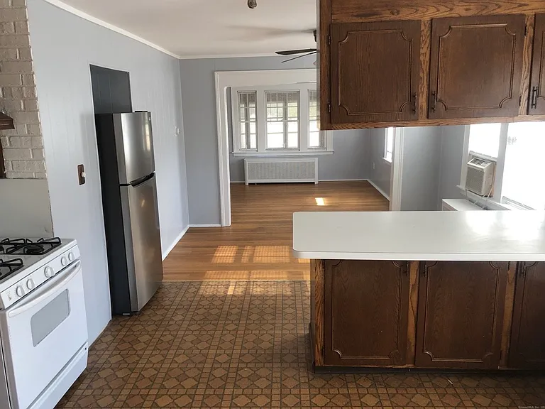 317 Garden St #2 — Photo 4