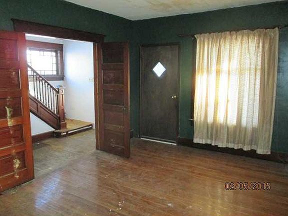4th image of 1118 W North St