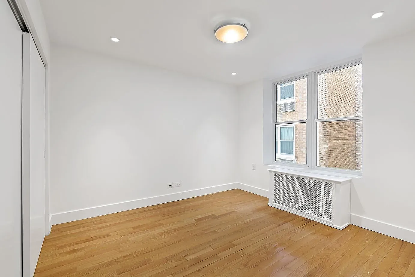 1274 Fifth Avenue — Photo 4