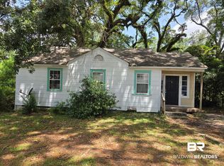 2074 N Gimon Cir, Mobile, AL 36605