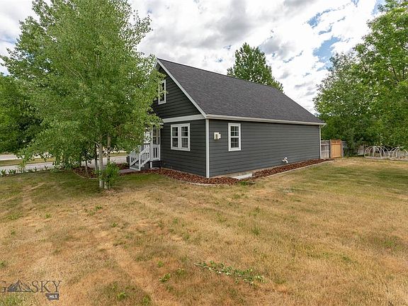 3rd image of 42 Green Belt Dr