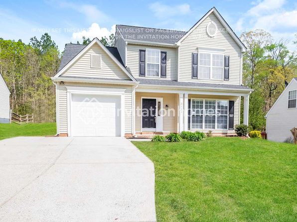 2121 Mallard Green Pl