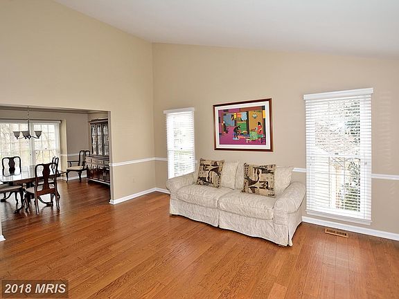 3rd image of 12950 Oak Lawn Pl