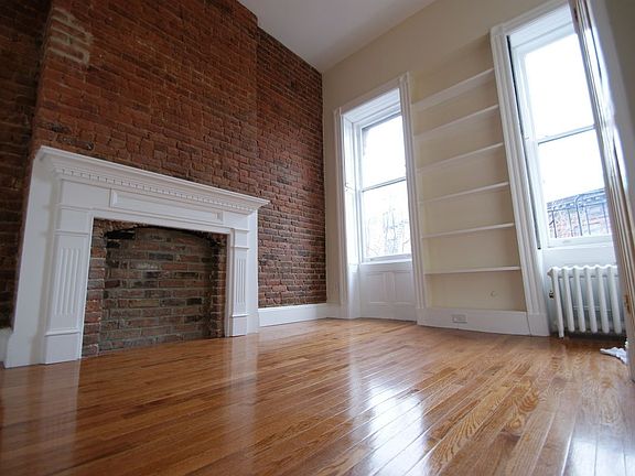 2nd image of 40 Morton St #2D