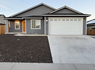 4532 Rutledge St, Fernley, NV 89408