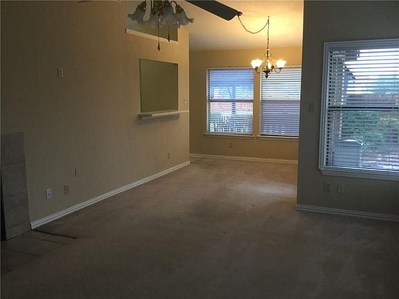 5th image of 2040 Pheasant Dr