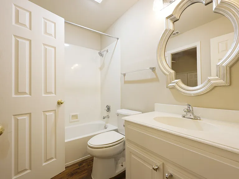 2712 Northview Dr — Photo 18