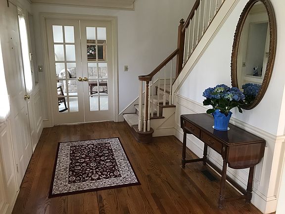 4th image of 7690 Snowberry Ct