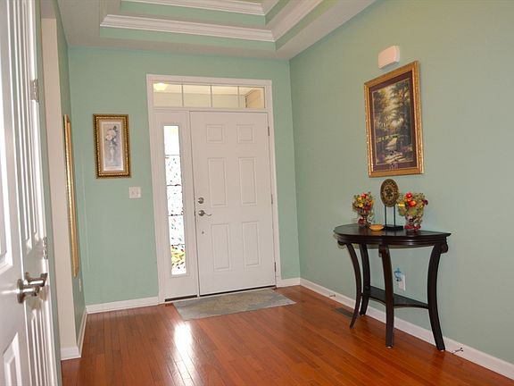 2nd image of 67 Sherwood Dr Unit 67
