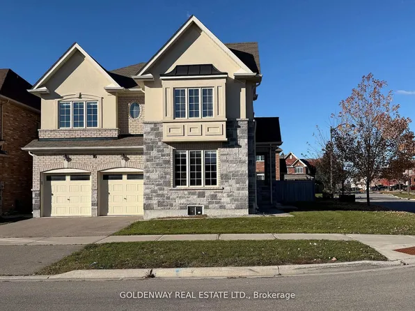 16 Jericho Ave, Georgina, ON L4P 0G9