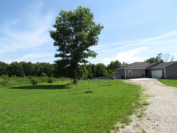 5th image of 23794 Raspberry Ln