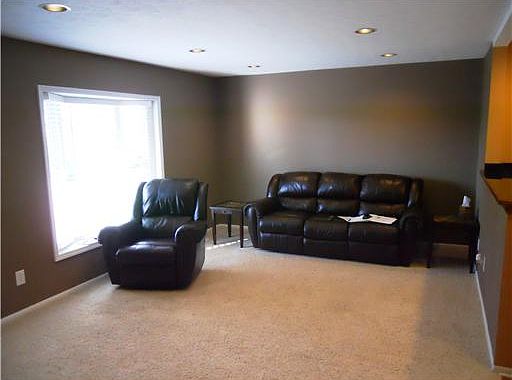 5th image of 174 Mountair Dr