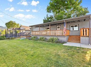 6400 Frost Ln, Talent, OR 97540