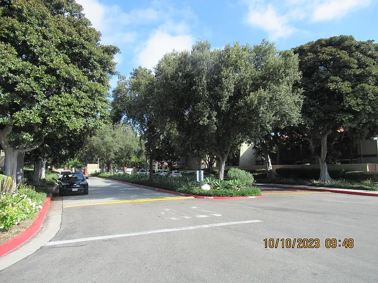 1030 W Macarthur Blvd #154 — Photo 22