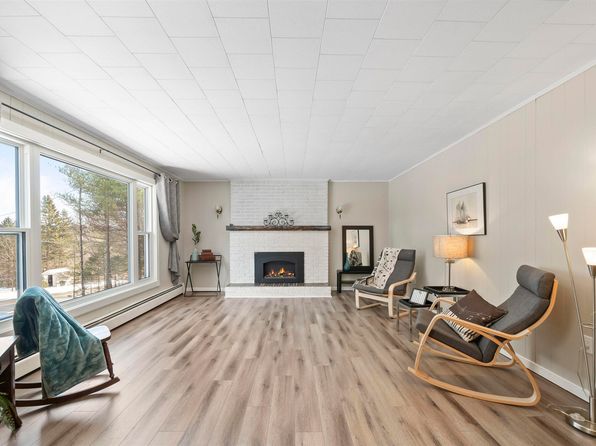 213 Lower Grant Rd, Chester Basin, NS B0J 1K0