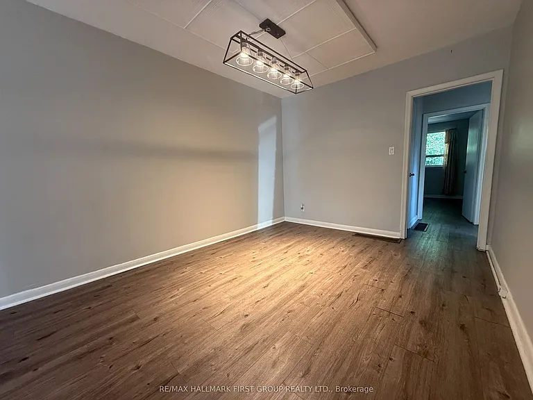 68 Tulloch Dr — Photo 10