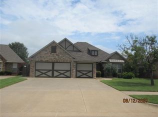 913 NW 195th Pl, Edmond, OK 73012