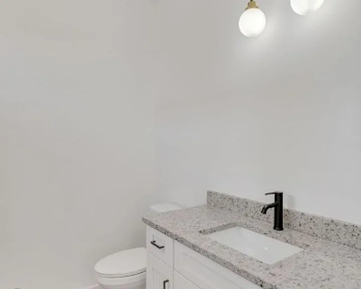 310 Cedar St #2 — Photo 12