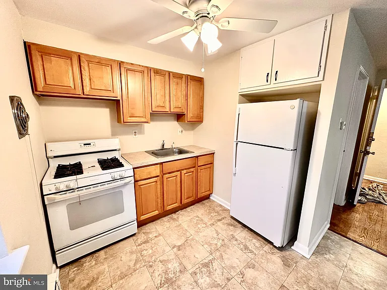 5918 Houghton St #2 — Photo 7