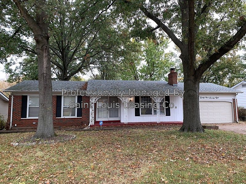 1st image of 2978 Westminster Dr