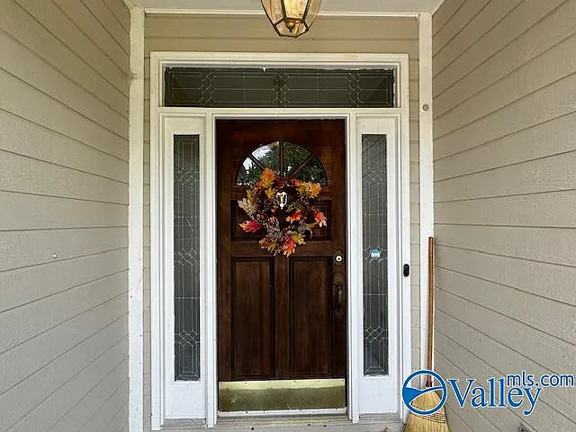 3 bed, 2.0 bath, 1550 sqft, $1,795 — Photo 3