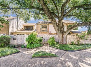 5812 Langfield Rd #5812, Houston, TX 77092