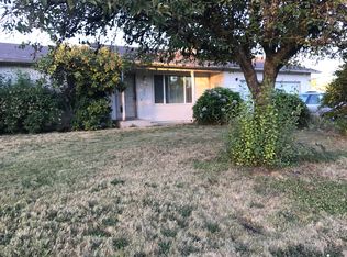 1114 Dondea St, Springfield, OR 97478