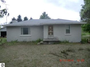 1679 N Keystone Rd, Traverse City, MI 49686