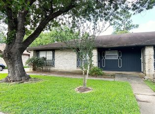 2402 Spring Dusk Ln, Spring, TX 77373
