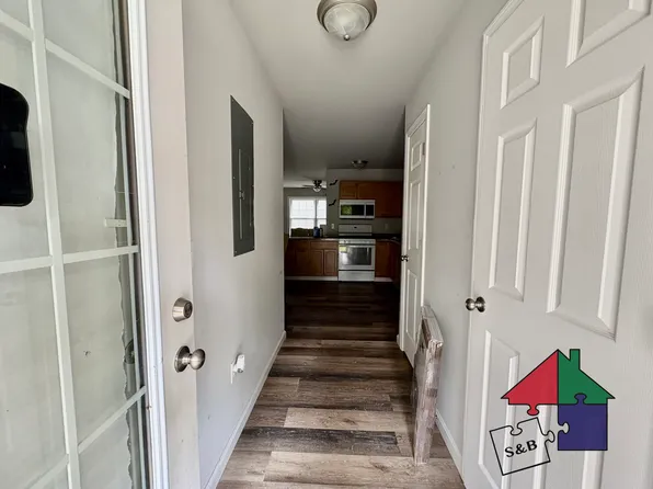 63 Southerberry Dr #102, Milton, VT 05468