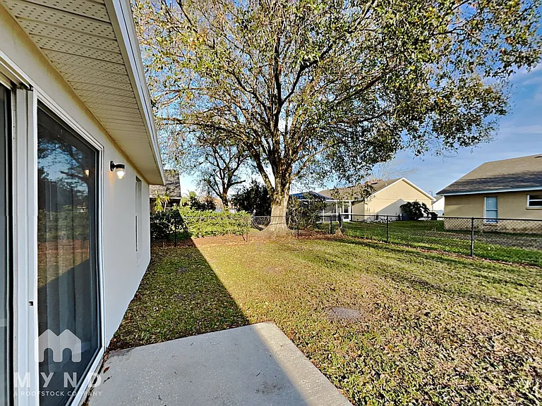3189 Thoroughbred Loop N — Photo 26
