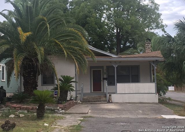 1st image of 1044 W Mulberry Ave