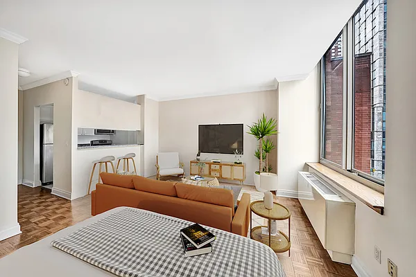 Sold by Corcoran | media 3