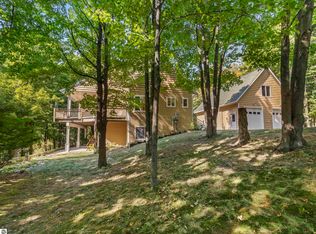 449 Beech St, Frankfort, MI 49635