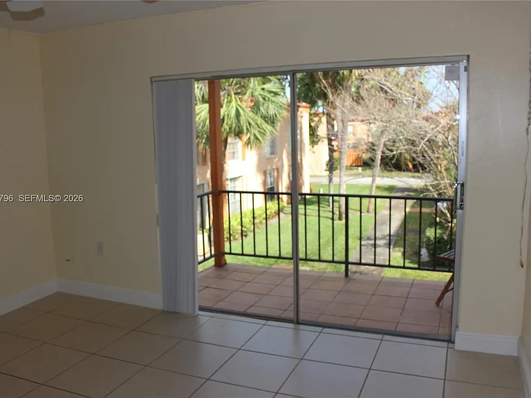 7208 Fairway Dr #I8 — Photo 6