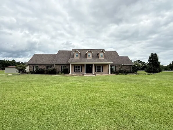 2224 Columbia Road 78, Magnolia, AR 71753