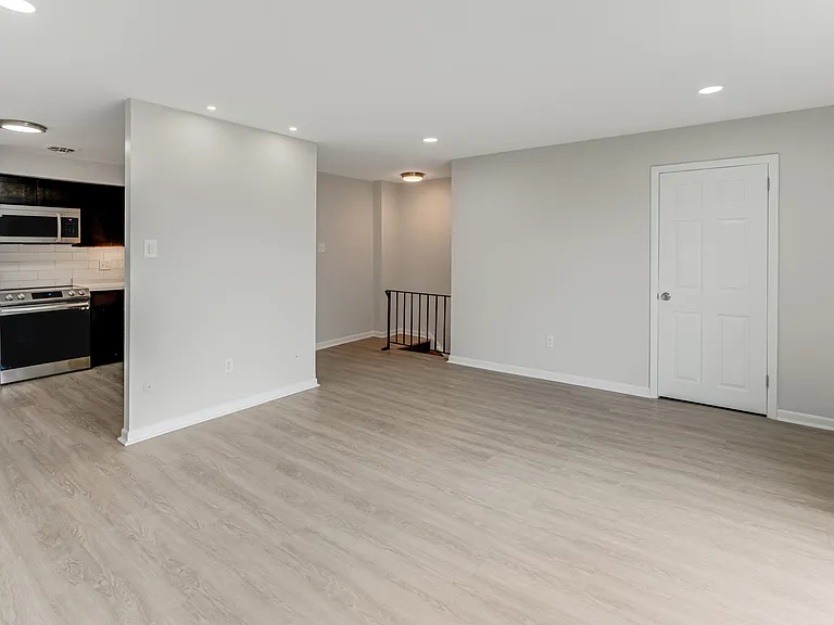 Spring Village Apartments — Photo 5
