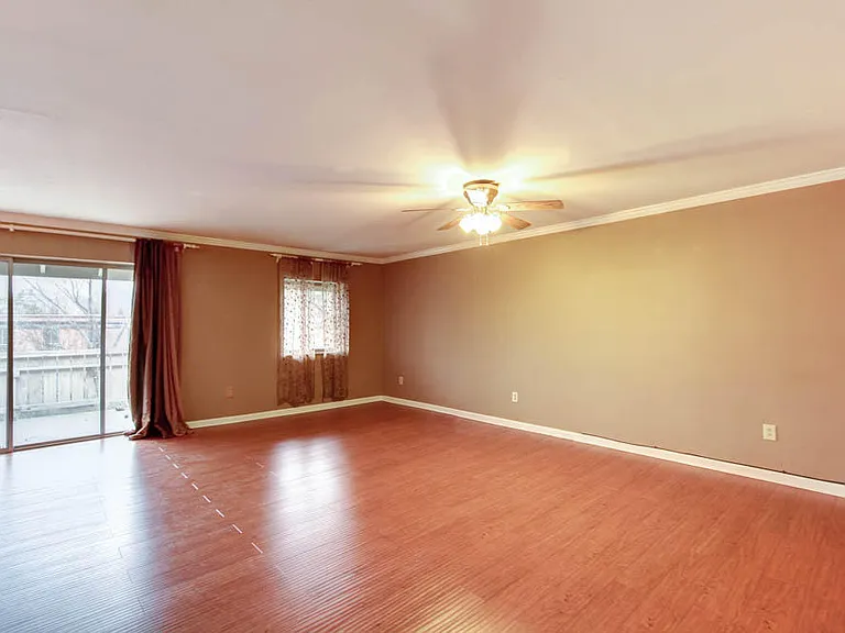 3636 Taliluna Ave #119 — Photo 3