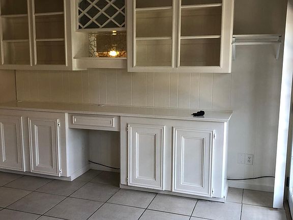 2nd image of 1381 Country Place Dr #2-3