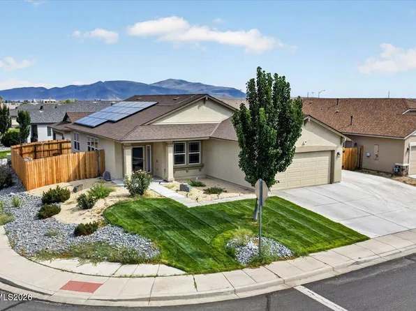 182 Royal Oaks Dr, Fernley, NV 89408